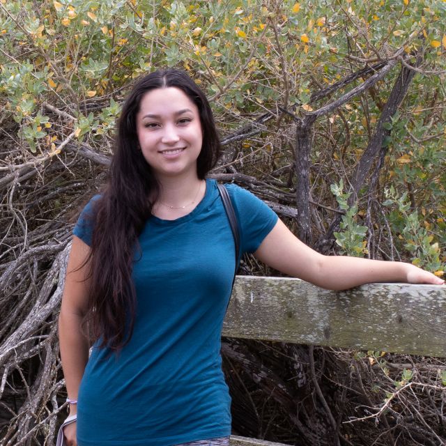 photo of Lauren Harris